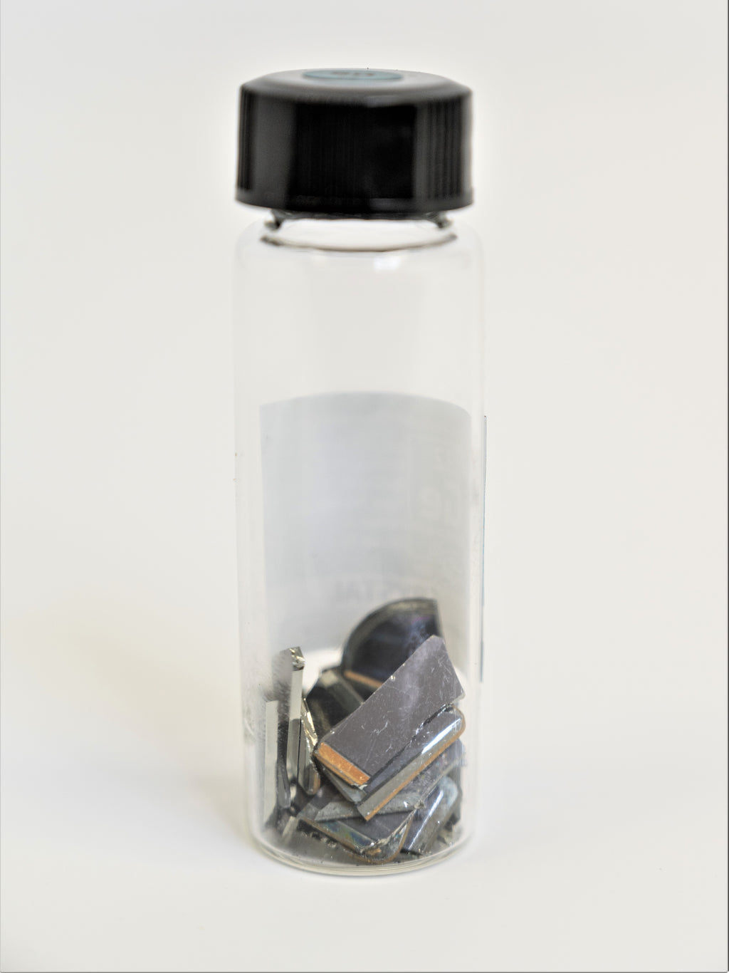 Muestra De Germanio Metálico 99.999% Puro - 1 Gramo En Vial De Vidrio, Para Colección O Estudio